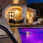 Mare Villa *